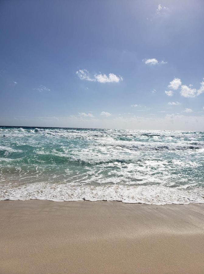 Ocean View Three Bedroom, Three Story Penthouse By The Beach Cancún Exteriér fotografie